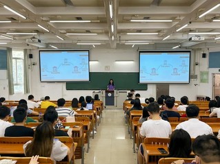 bat365官网登录召开2023届毕业生团员教育大会暨团支书例会